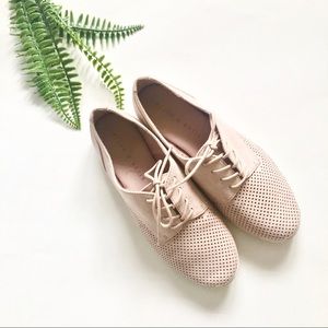 Kelly & Katie Oxford Blush Shoes